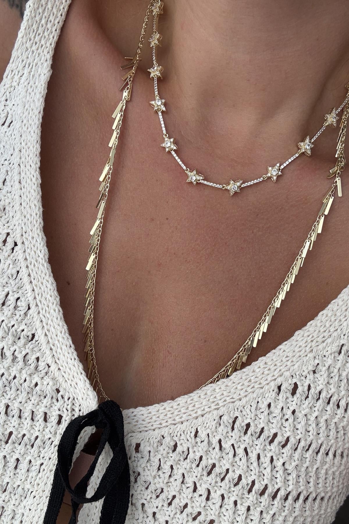 Özel Seri  Kristal Taşlı Marka Model Yıldız Kolye