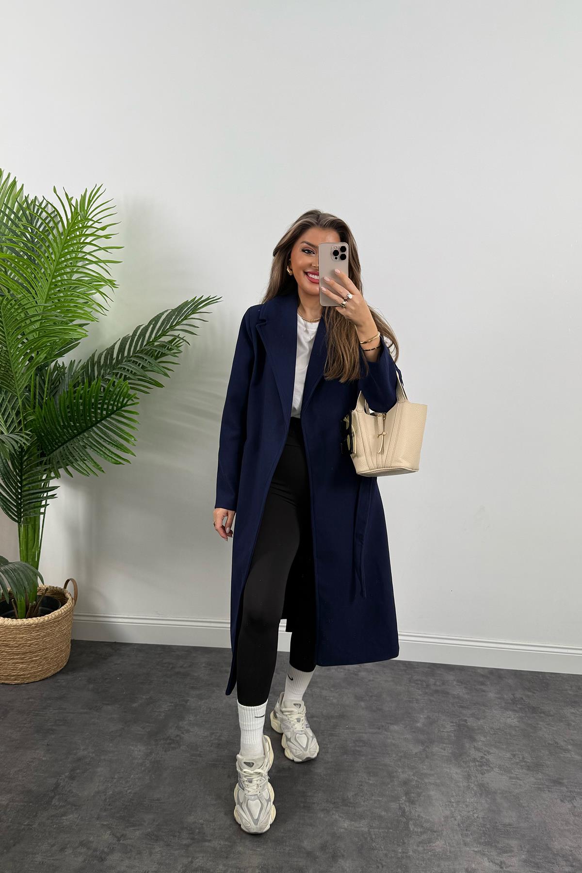 Premium Kalite Kuşaklı Basic Kaşe Kaban Lacivert 