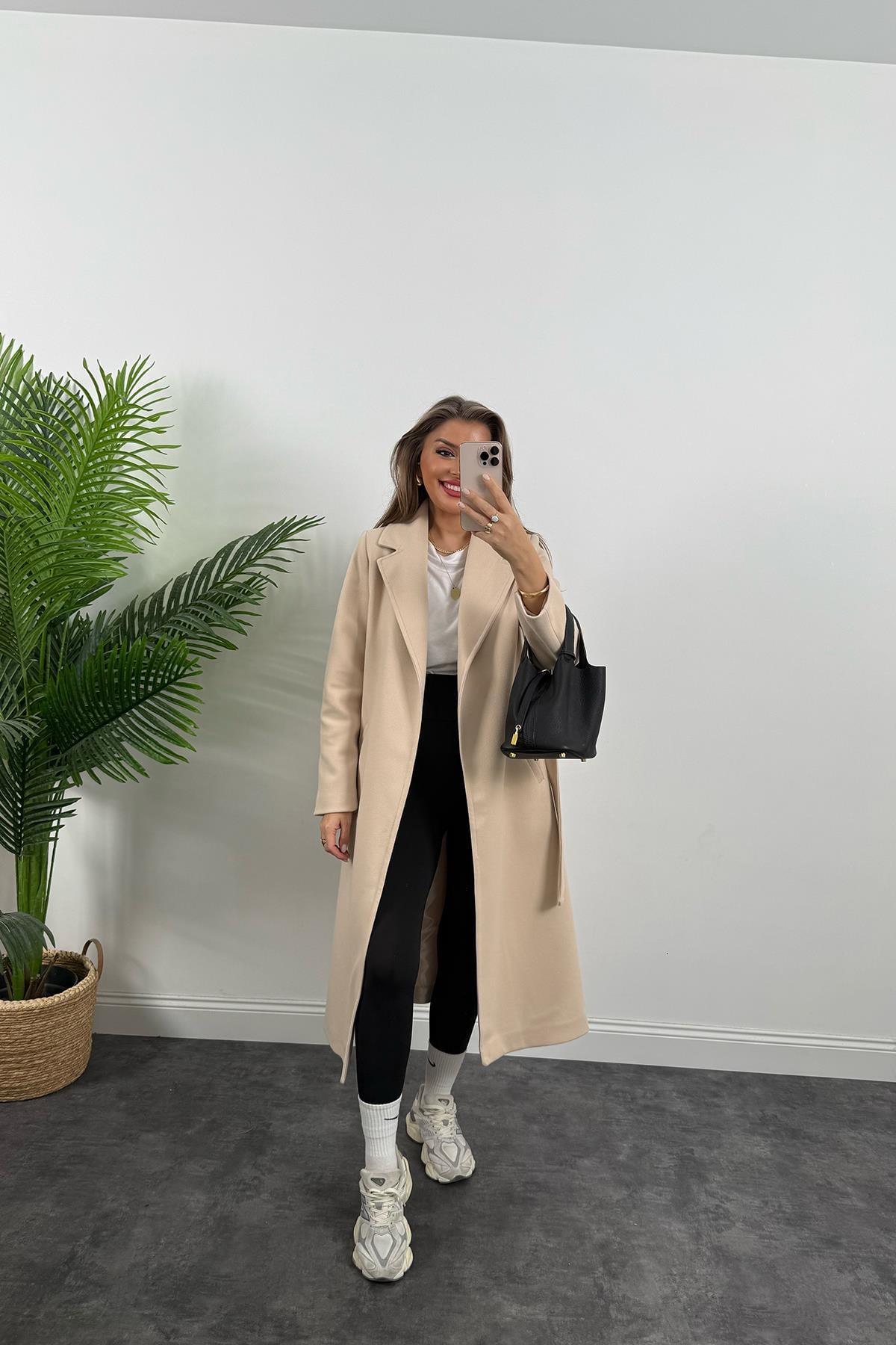 Premium Kalite Kuşaklı Basic Kaşe Kaban Taş