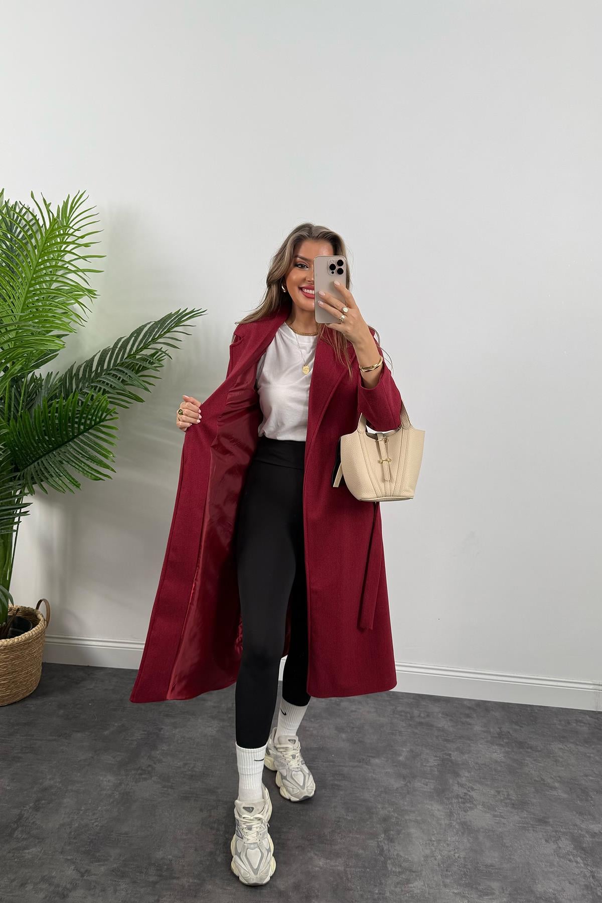 Premium Kalite Kuşaklı Basic Kaşe Kaban Bordo