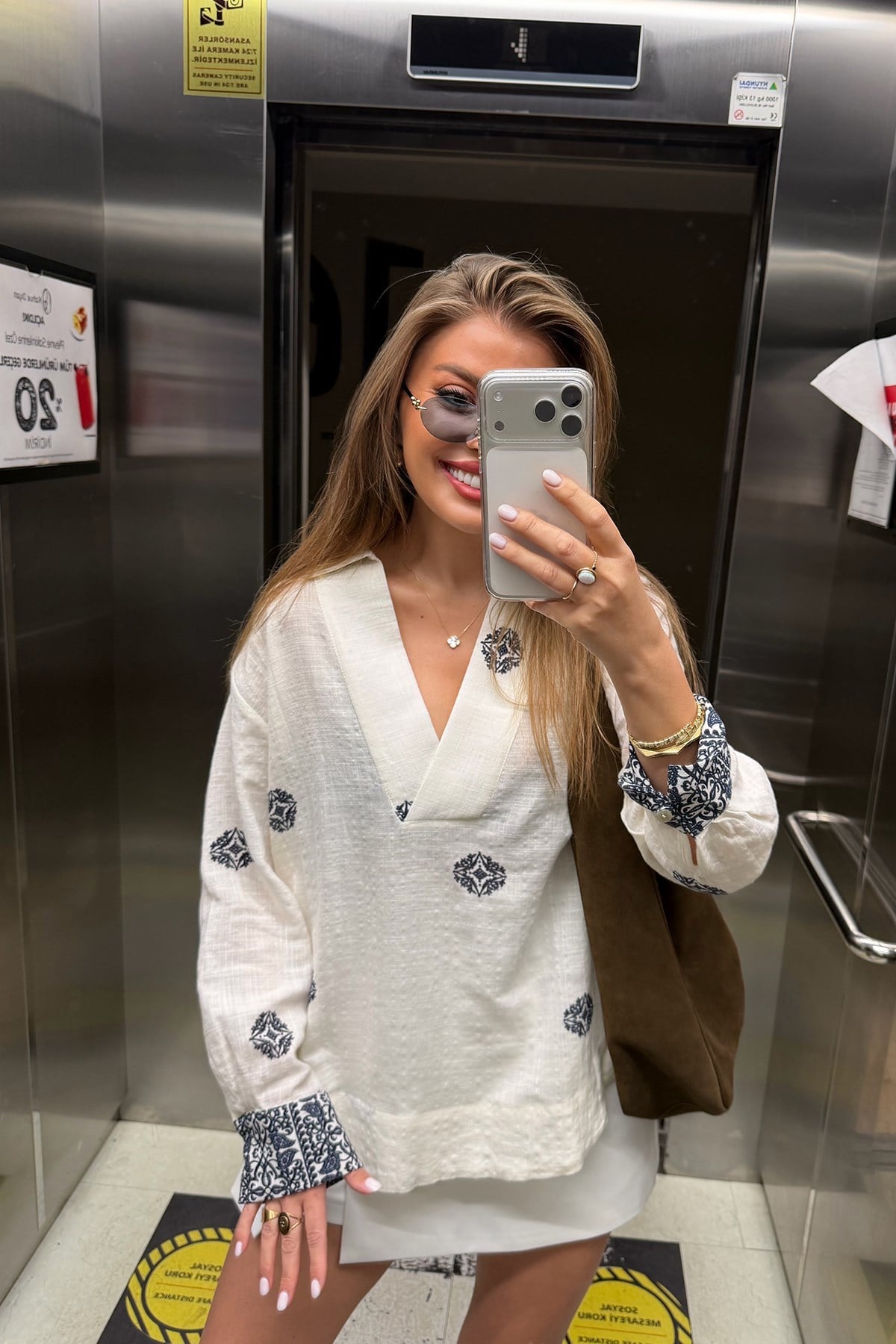 Premium Seri %100 Pamuk Keten Lacivert Desenli Naturel Gömlek