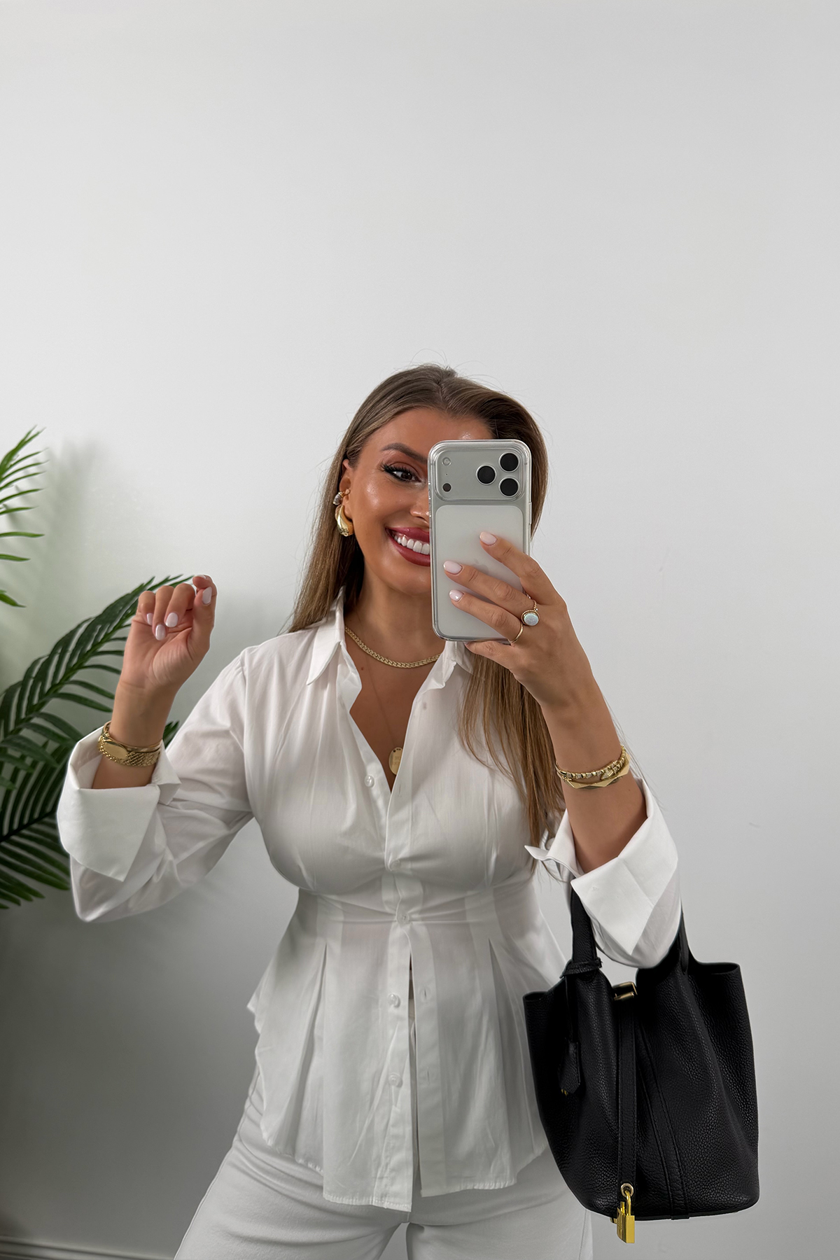 Premium Seri %100 Pamuk Oturtma Pileli Gömlek Beyaz