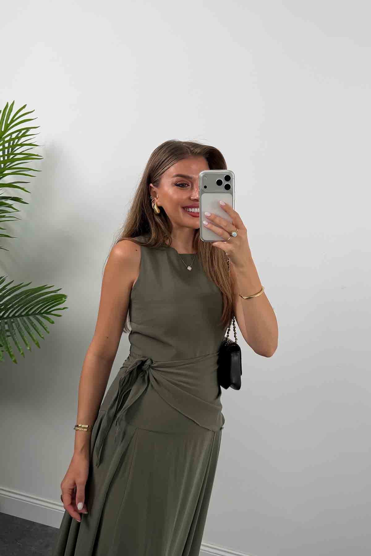 Premium Seri %100 Tensel Kumaş Fularlı Midi Elbise Haki