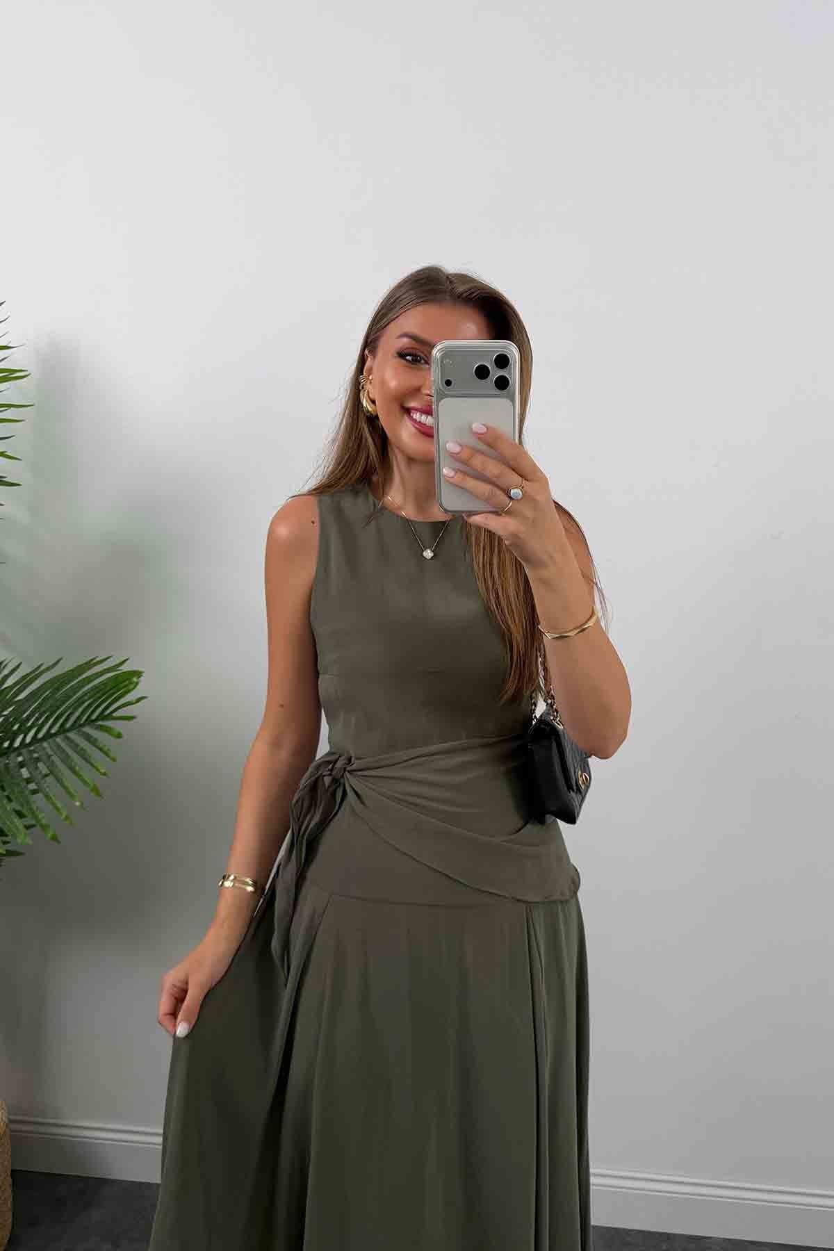 Premium Seri %100 Tensel Kumaş Fularlı Midi Elbise Haki