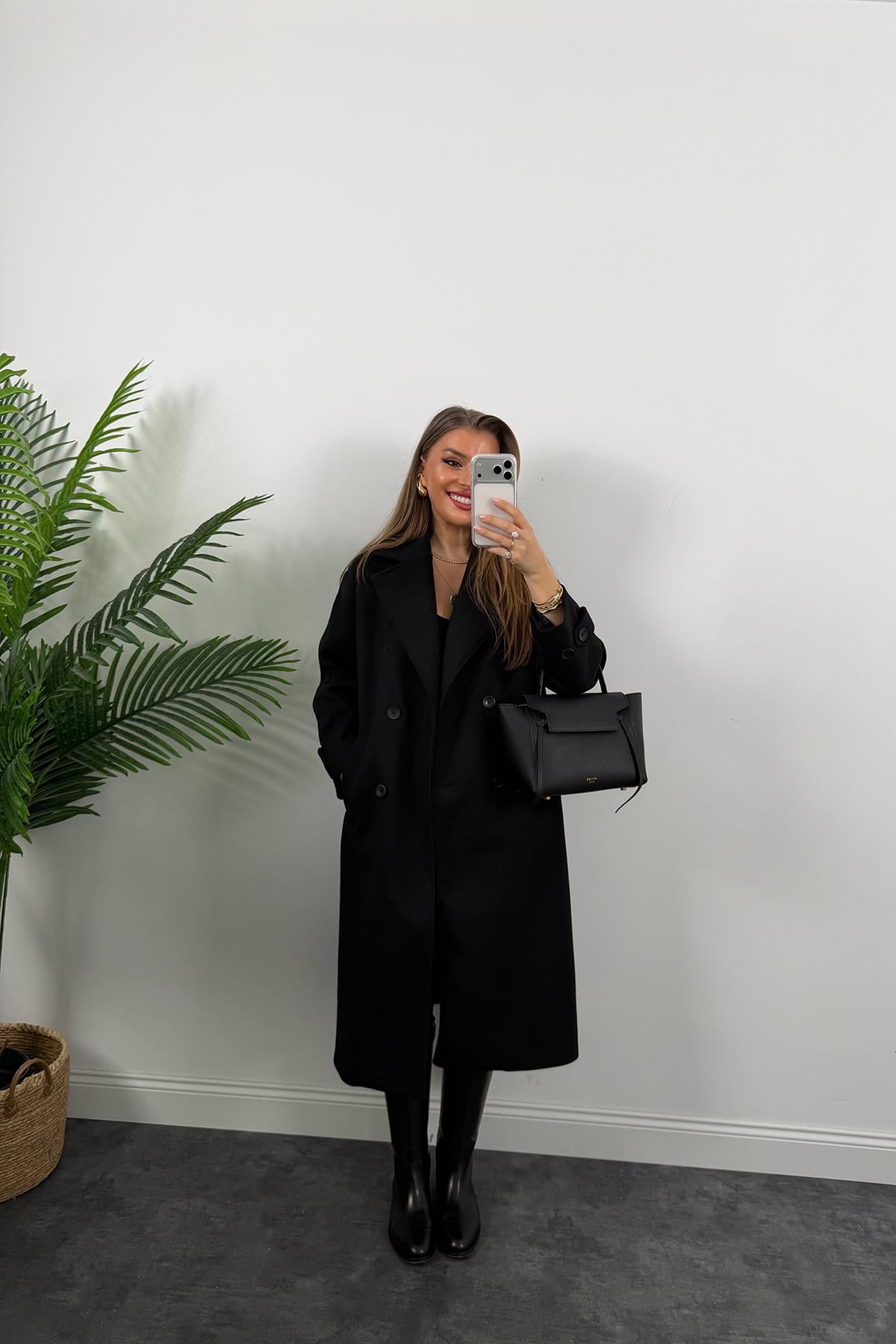 Premium Seri 4 Düğmeli Kol Detay Oversize Maxi Kaşe Kaban Siyah