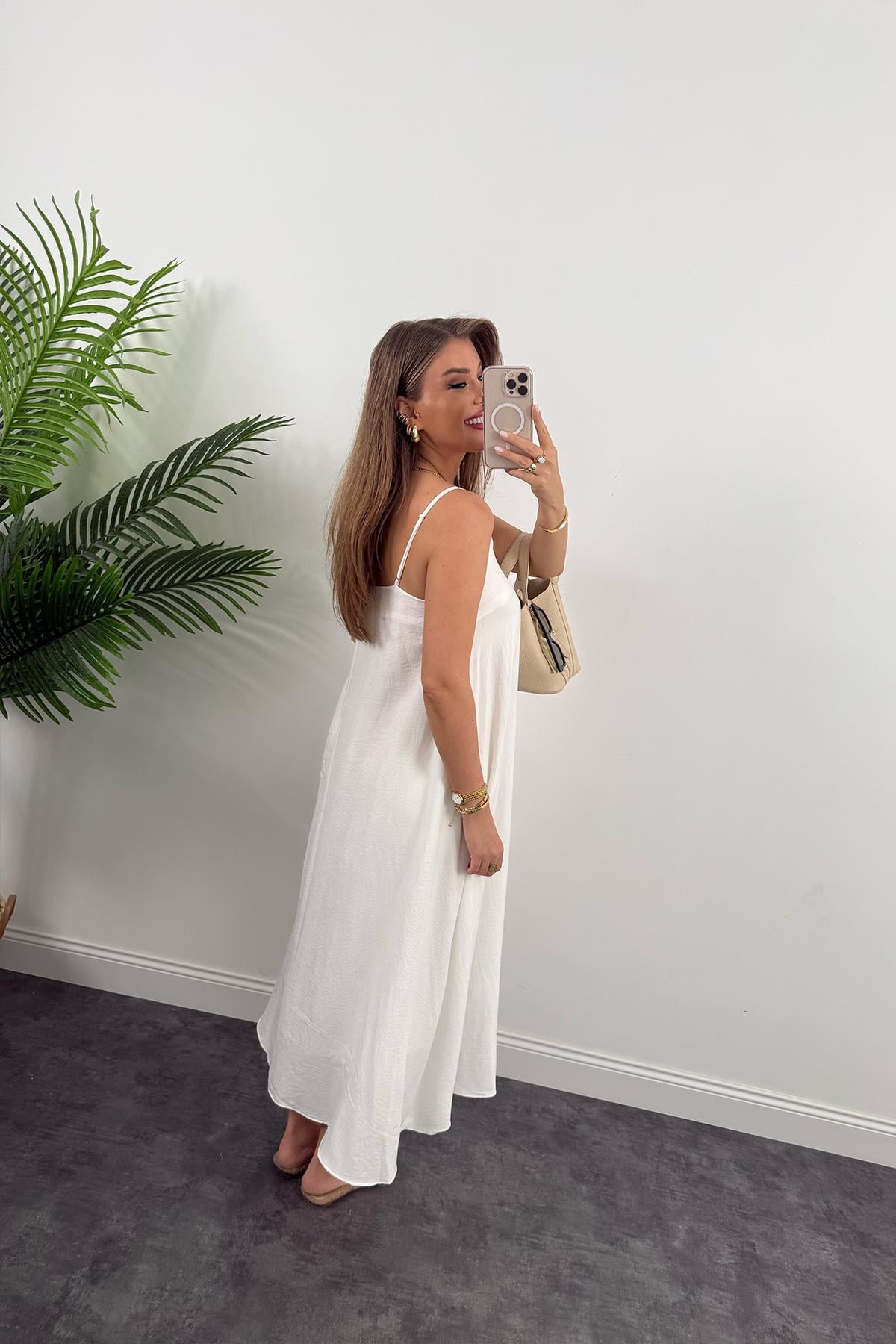 Premium Seri Basic Salaş Tensel Elbise Beyaz