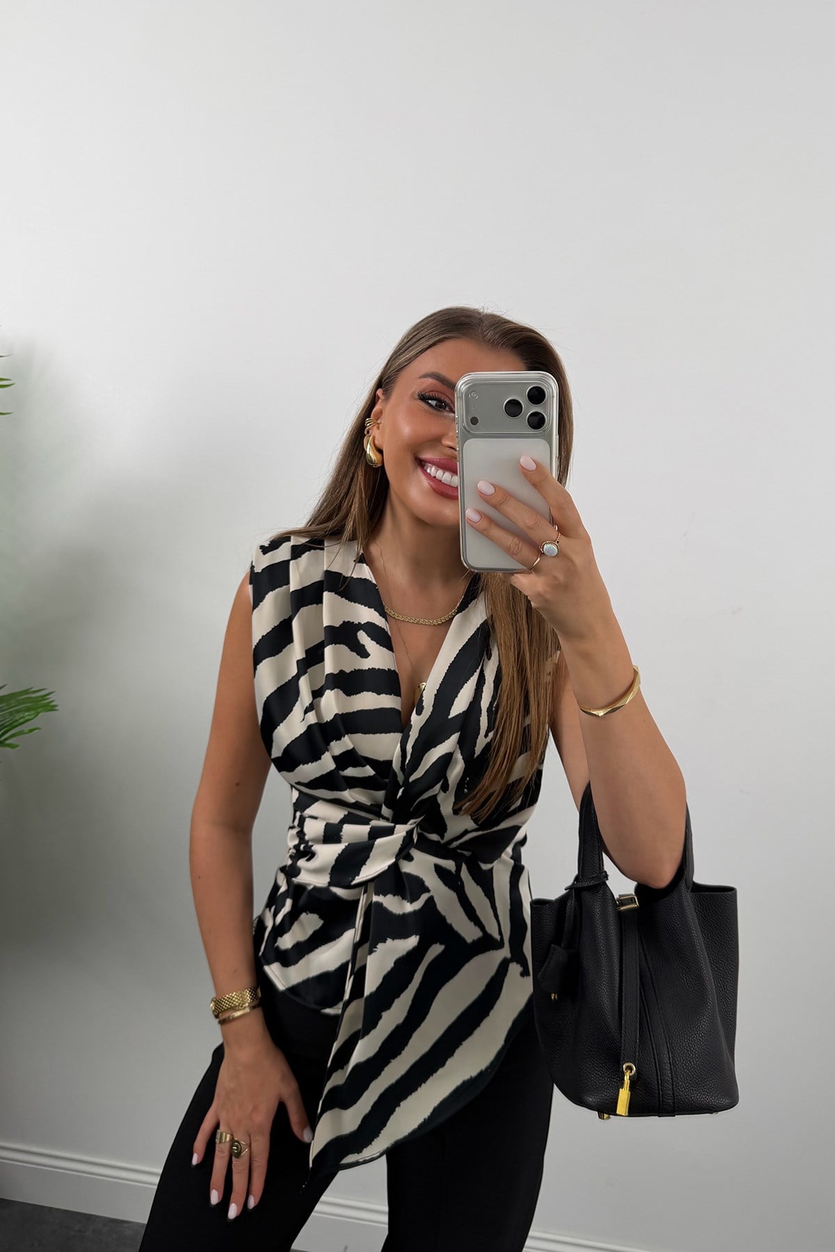Premium Seri İpek Saten Düğümlü Kruvaze Bluz Zebra Desen