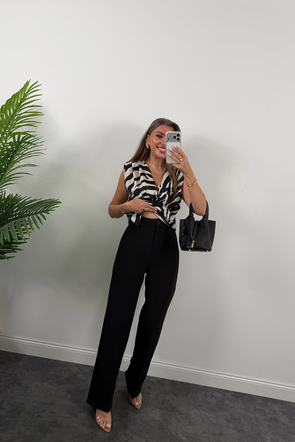 Premium Seri İpek Saten Düğümlü Kruvaze Bluz Zebra Desen