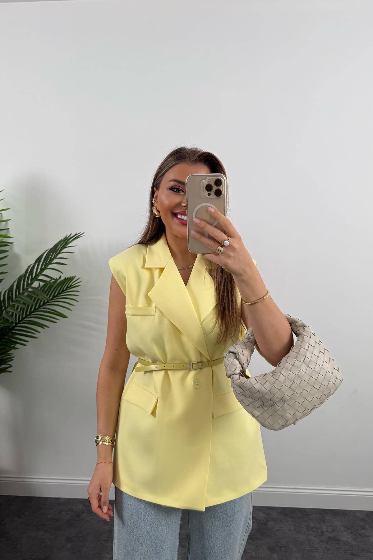 Premium Seri Klasik Kumaş Kemerli Yelek Bebek Sarı