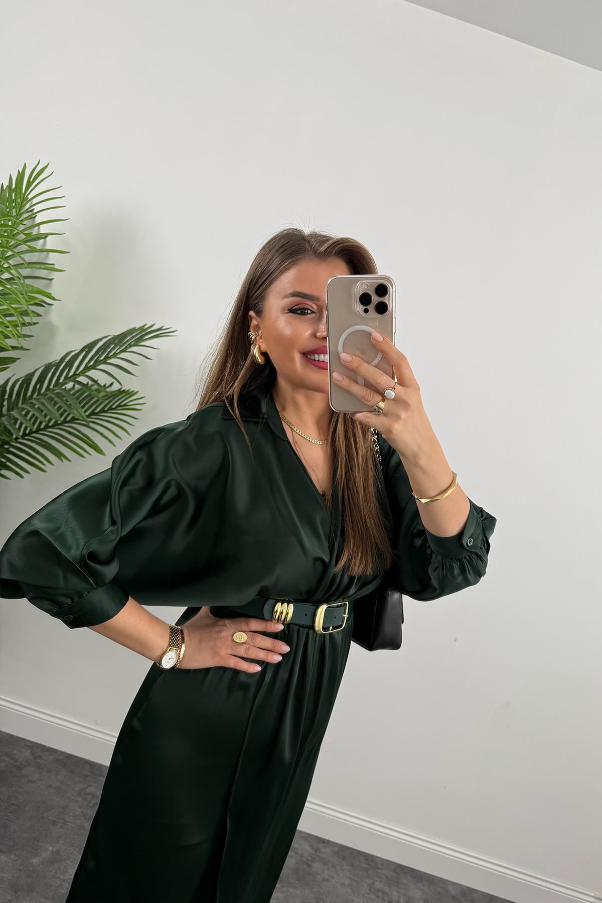 Premium Seri Midi Boy Kemerli Saten Anvelop Elbise Zümrüt