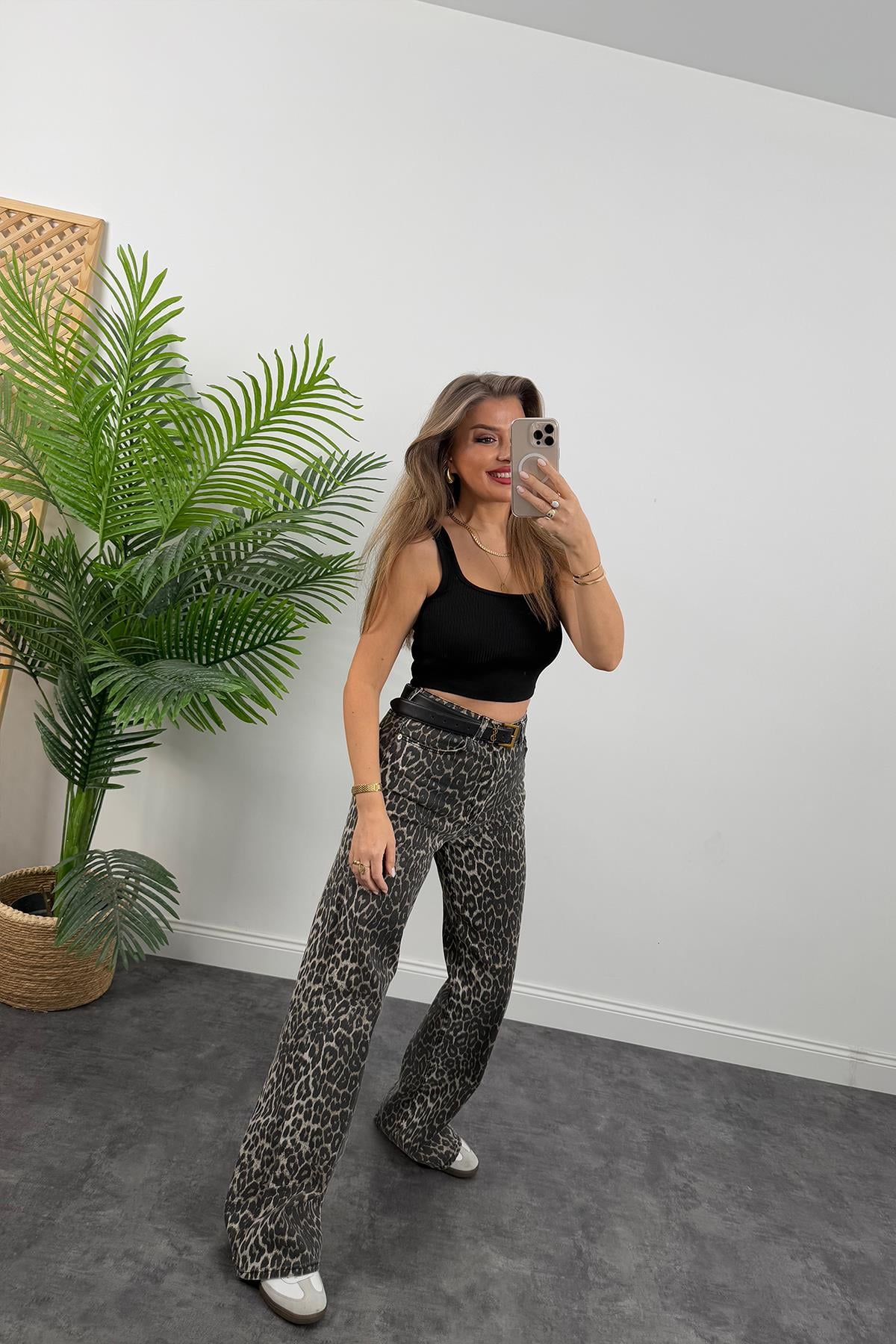 Premium Seri Soluk Efekt Leopar Desen Bol Paça Yüksel Bel Jean