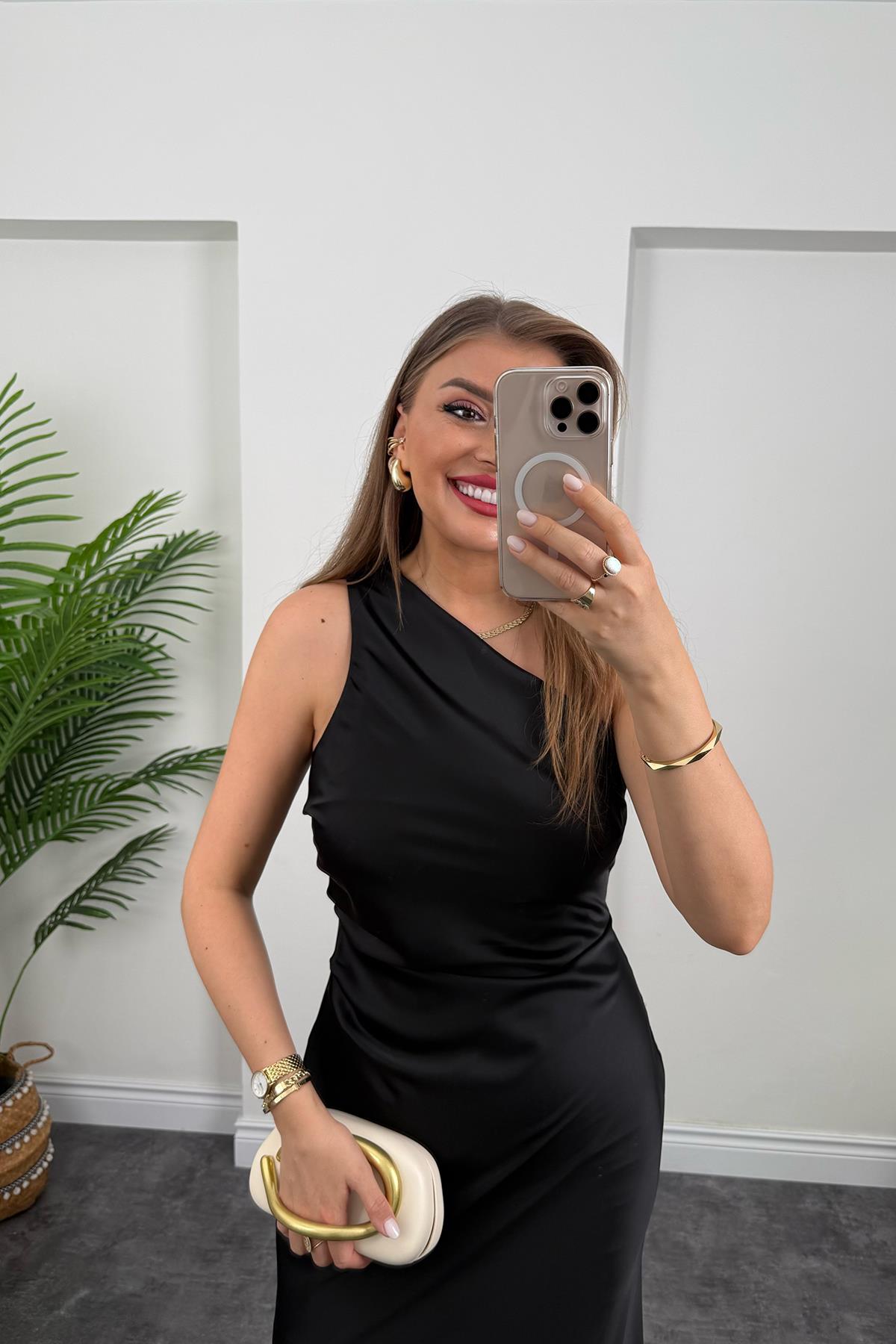 Premium Seri Tek Omuz Saten Maxi Elbise Siyah