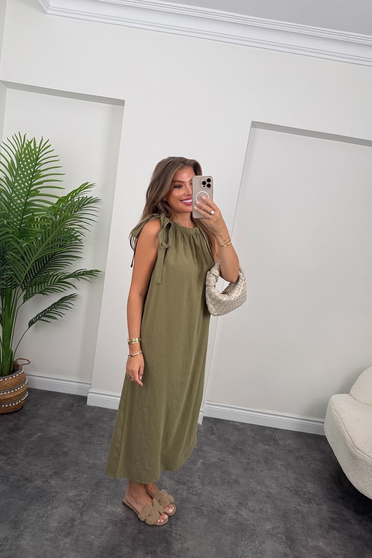 Premium Seri Tensel Moda Kumaş Omuzu Bağlamalı Maxi Elbise Haki