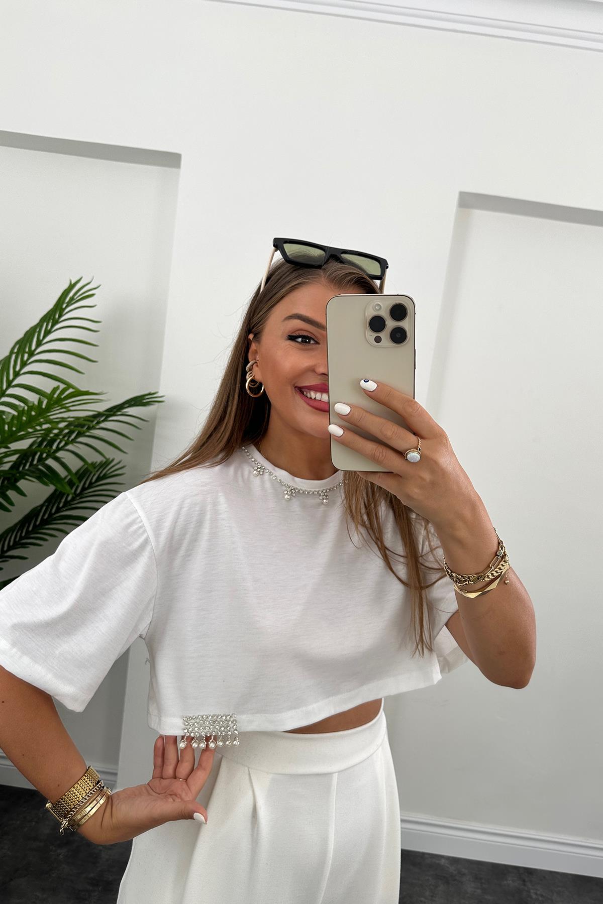 Taşlı Tam Pamuklu Tasarım Crop Tshirt