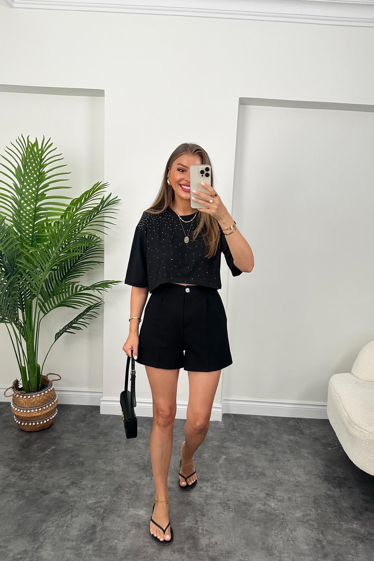 Üstü Serpme Taşlı Kısa Basic Tshirt Siyah