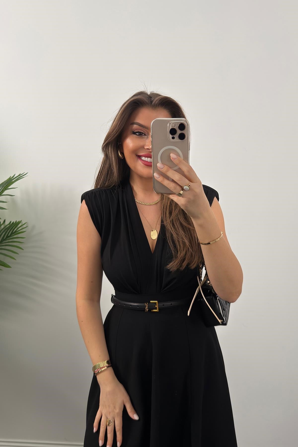 Vatkalı Likralı Sıfır Kol Drapeli Bodysuit Siyah 