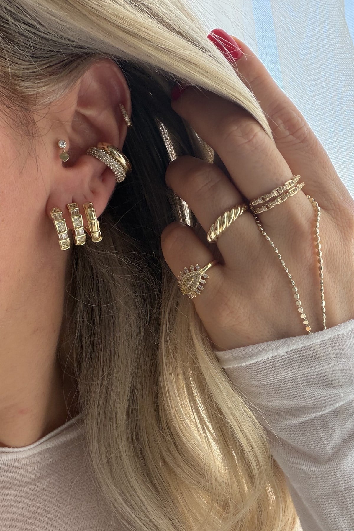 Xupıng Marka Model Üçlü Görünümlü Halka Küpe