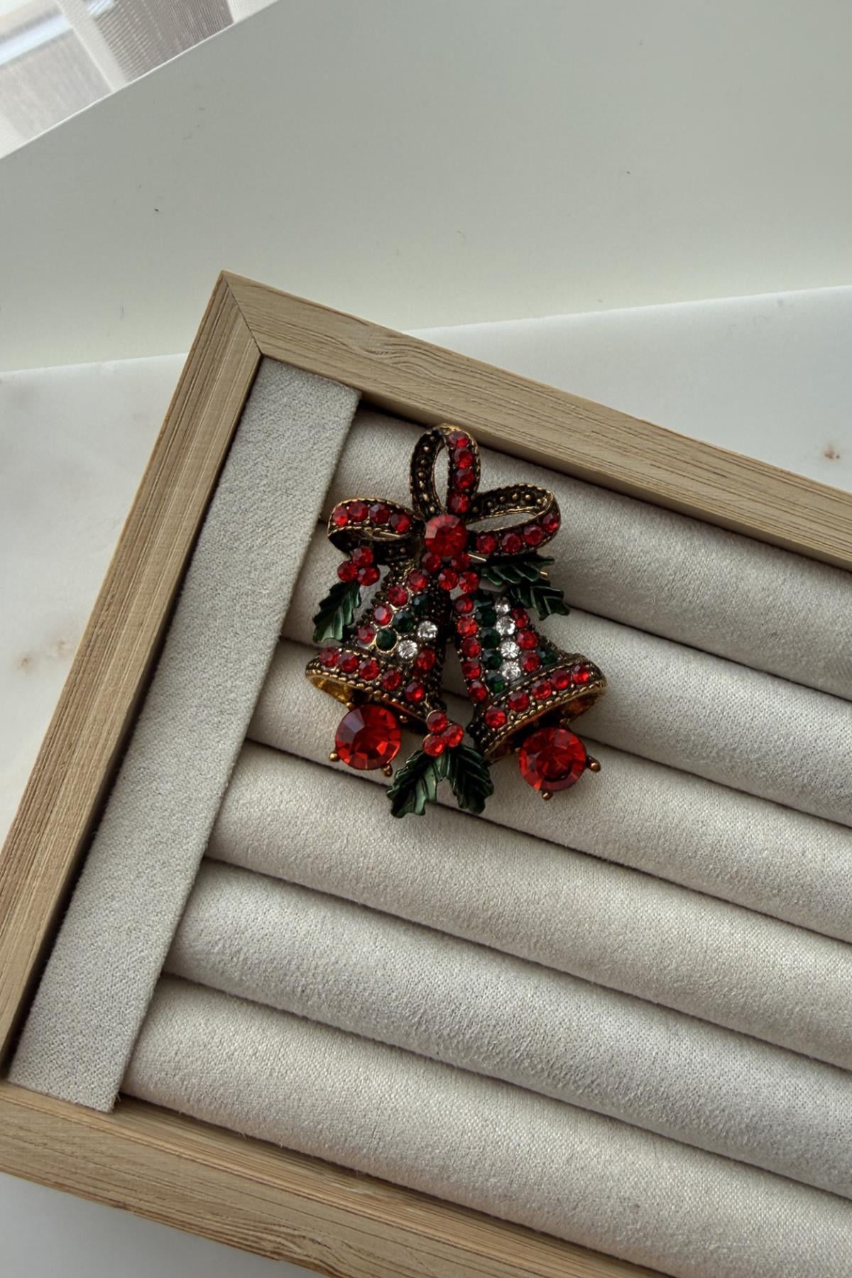 Yeni Yıl Çan Broş