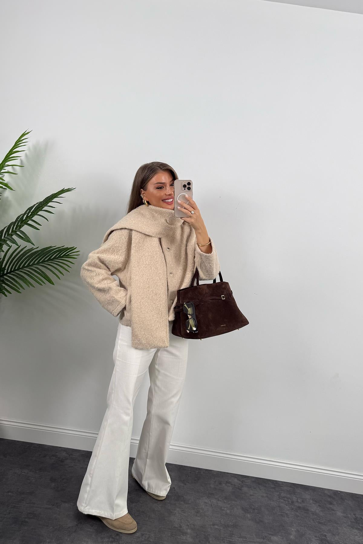 Zra Model Atkılı Yumoş Buklet Kaban