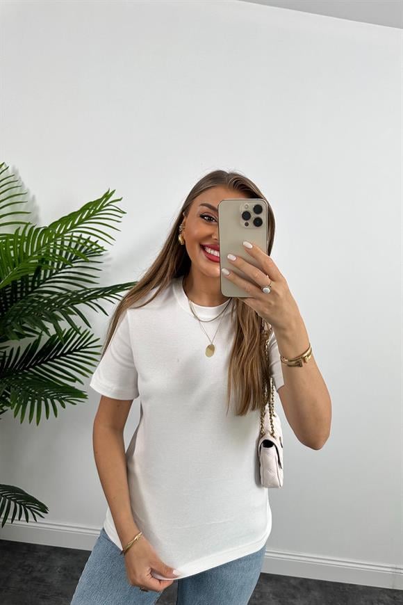 1. Sınıf Kalite Massi Model %100 Pamuklu Lüx Basic Tshirt Beyaz