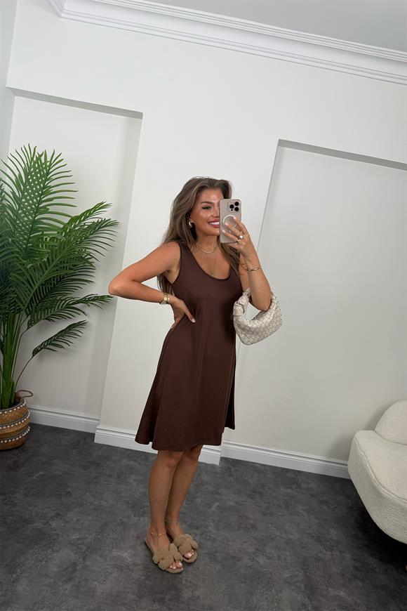 1. Sınıf Kalite Pike Modal Kumaş Sıfır Kol Basic Elbise Acı Kahve