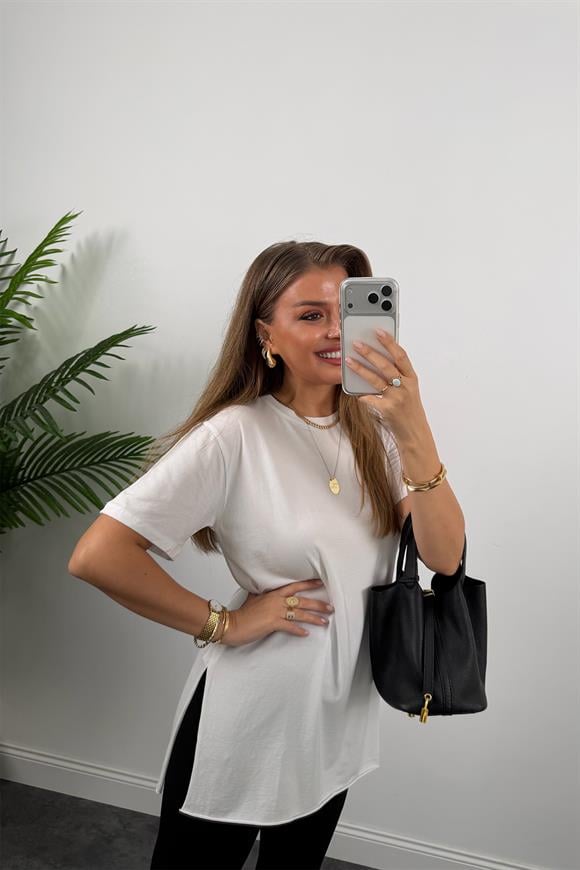 %100 Modal Kumaş Lüx Kalite Yırtmaçlı Salaş Basic Tshirt Beyaz