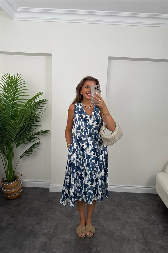 Bebe Lüx Kalite Lacivert Batik Desenli Salaş Midi Elbise