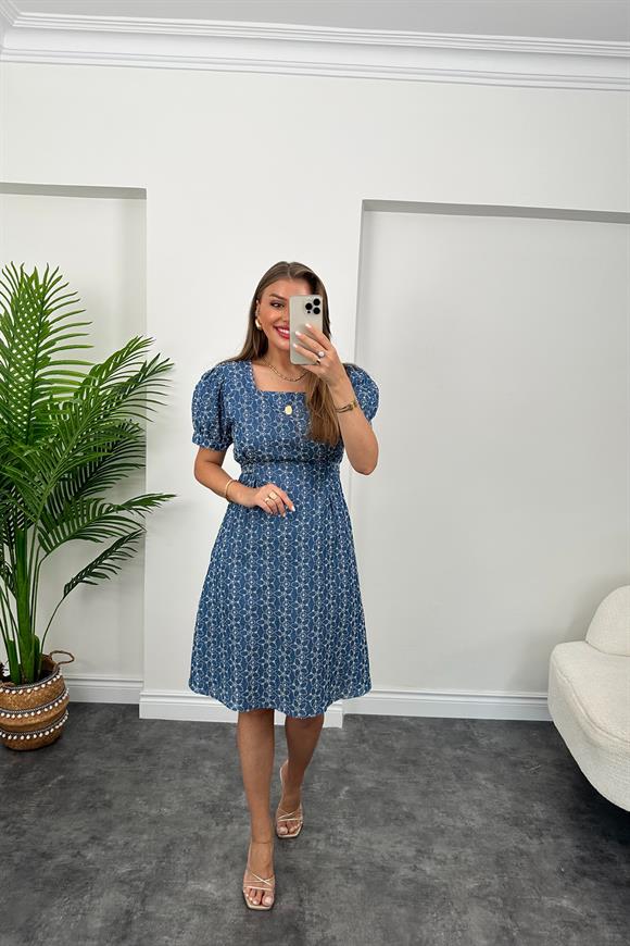 Bebe Marka Çiçek Motifli Midi Boy Nakışlı Kloş Elbise