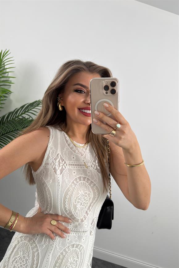 Bebe Marka Lüx Kalite Komple Dantel Nakış Midi Boy Astarlı Elbise Beyaz