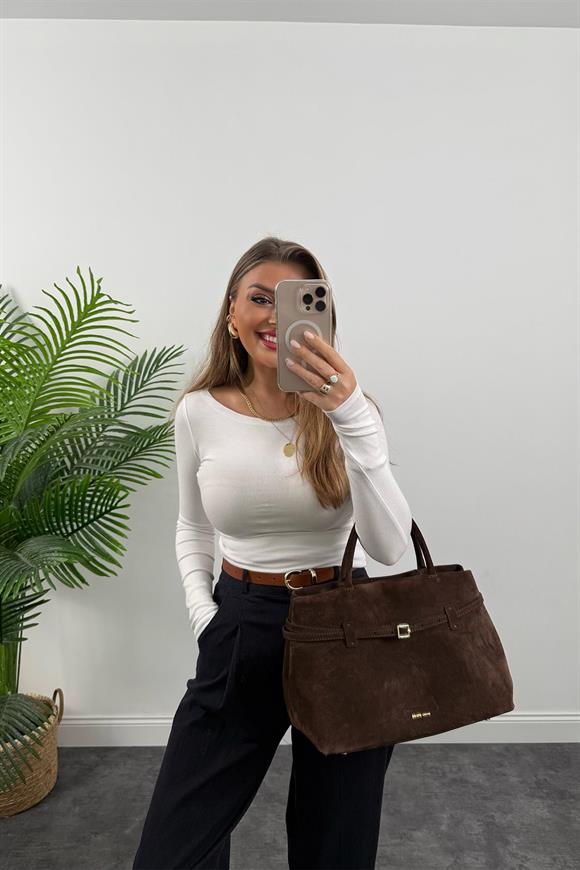 Dilvin Tam Pamuklu Kayık Yaka Uzun Kol Basic Beyaz 