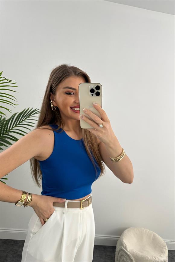 Double Kumaş Likralı Halter Yaka Crop Bluz Mavi