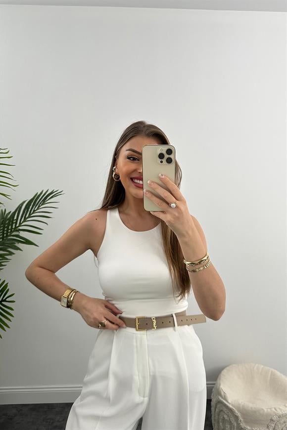 Double Kumaş Likralı Halter Yaka Crop Bluz Beyaz 