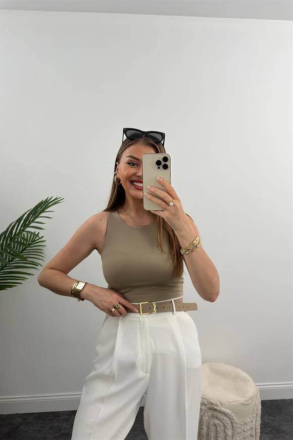 Double Kumaş Likralı Halter Yaka Crop Bluz Vizon