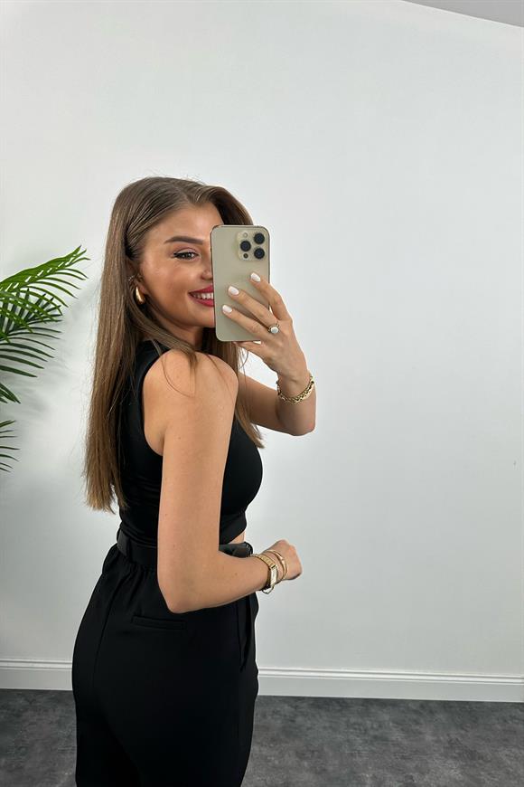 Double Kumaş Likralı Halter Yaka Crop Bluz Siyah 