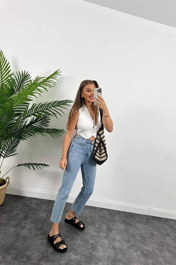 Elit Triko Basic Düğmeli Yelek Beyaz