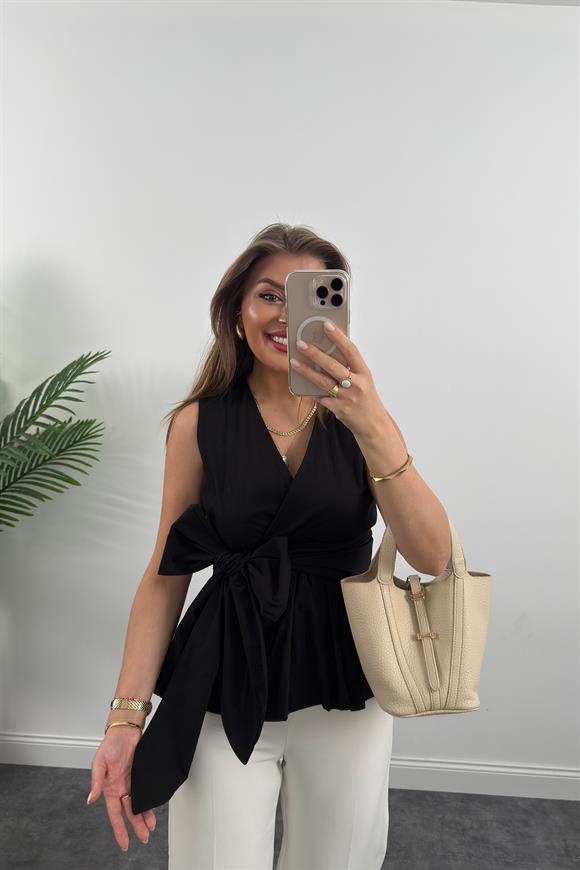 Eteği Valonlu Beli Kuşaklı Kruvaze Poplin Bluz Siyah