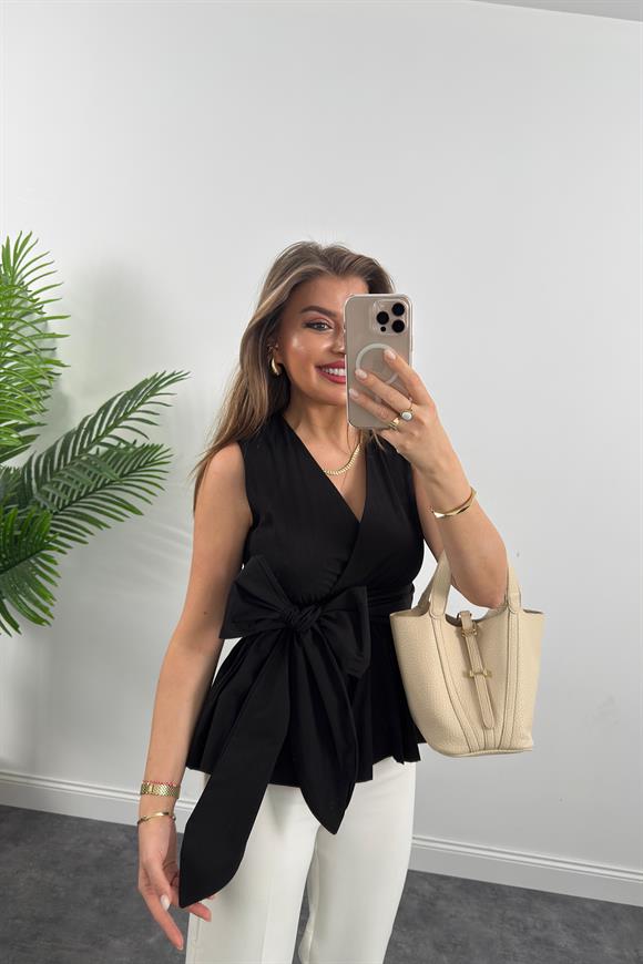 Eteği Valonlu Beli Kuşaklı Kruvaze Poplin Bluz Siyah