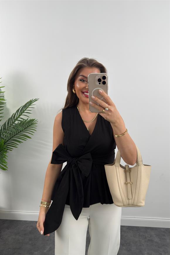 Eteği Valonlu Beli Kuşaklı Kruvaze Poplin Bluz Siyah