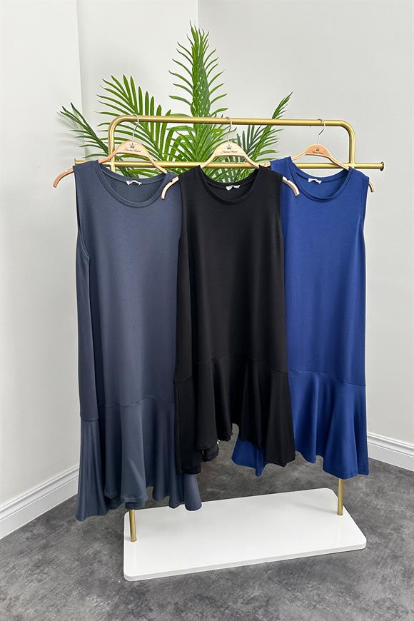 Eteği Valonlu Sıfır Kol Basic Salaş Elbise Siyah