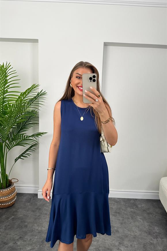 Eteği Valonlu Sıfır Kol Basic Salaş Elbise Lacivert