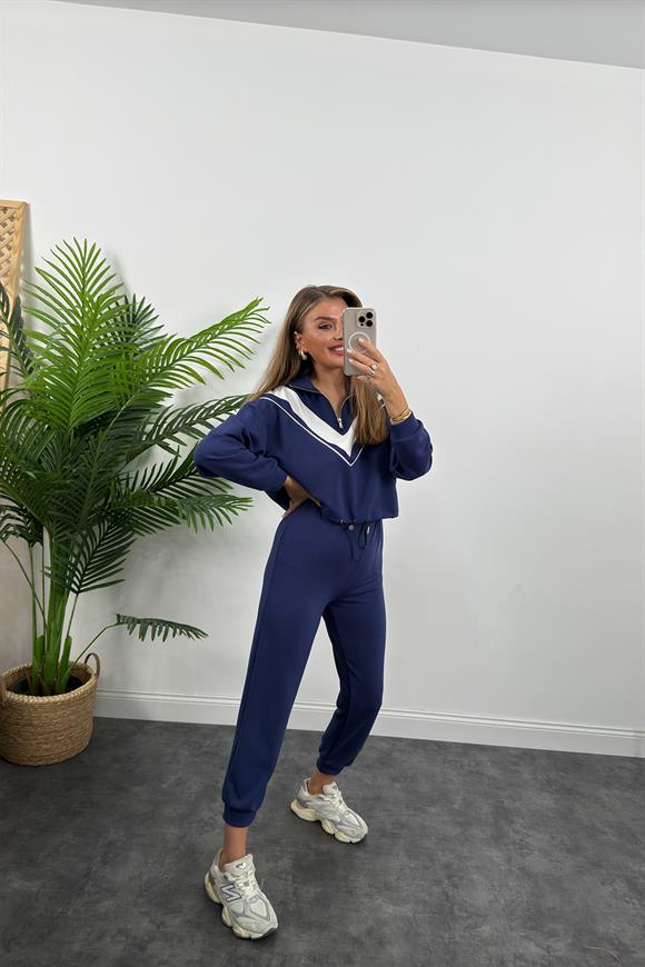 Fermuarlı Şeritli 1. Sınıf Kalite Oysh Model Modal Kumaş Takım Doygun Lacivert