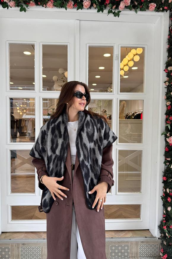 Gri Leopar Desen Üçgen Şal