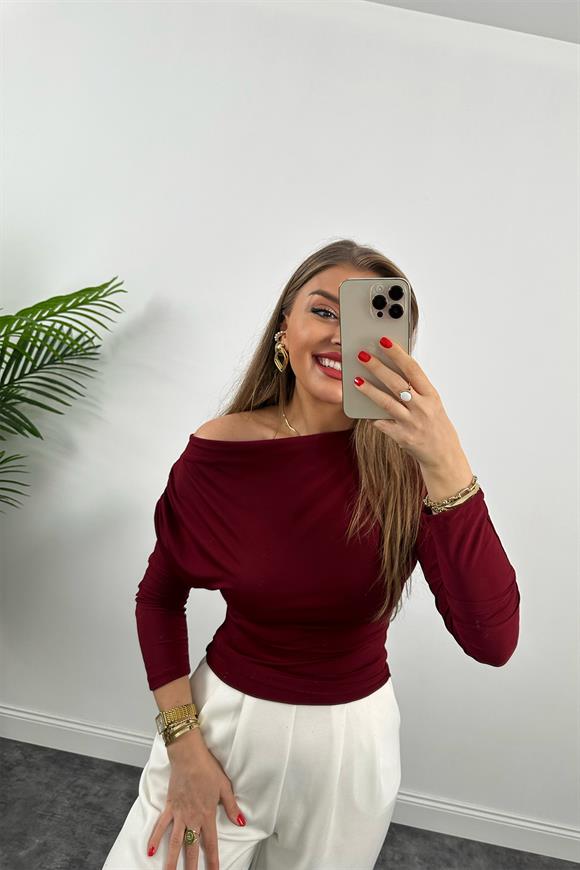 Kayık Yaka Drapeli Likralı Tasarım Bluz Bordo