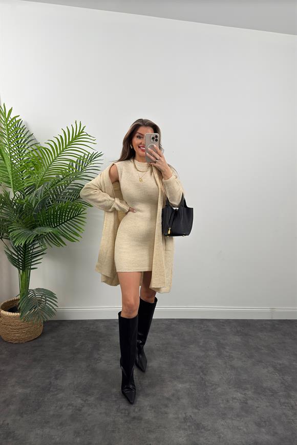 Kısa Elbiseli Yumoş Hırka Takım Taş