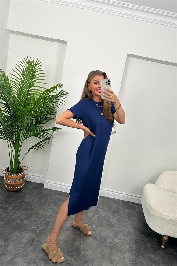 Kısa Kol Çift Yırtmaçlı Viskon Çelik Salaş Elbise Lacivert