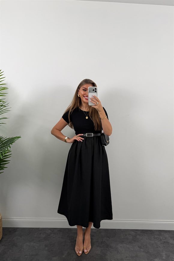 Likralı Kemerli Midi Boy Basic Kloş Elbise Siyah