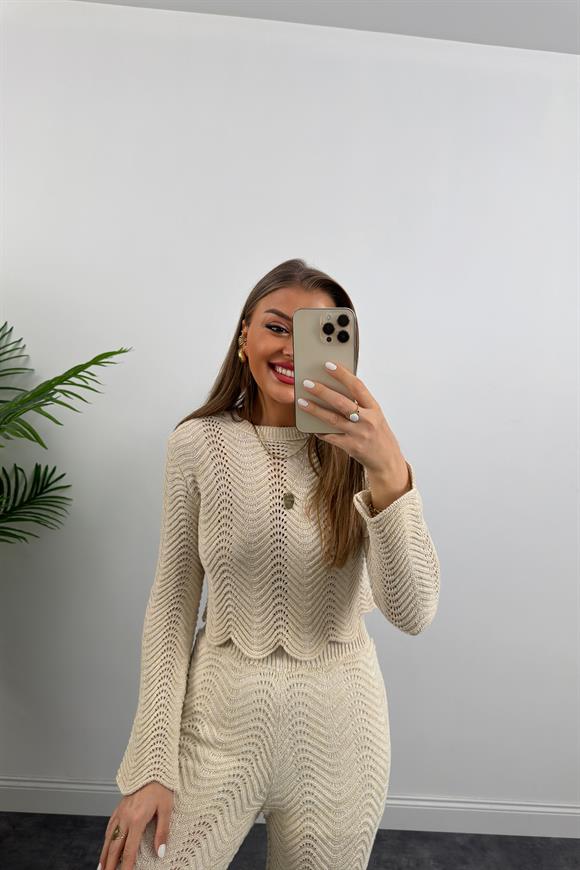 Lüx Kalite Astarlı Ajurlu Naturel Örme Takım