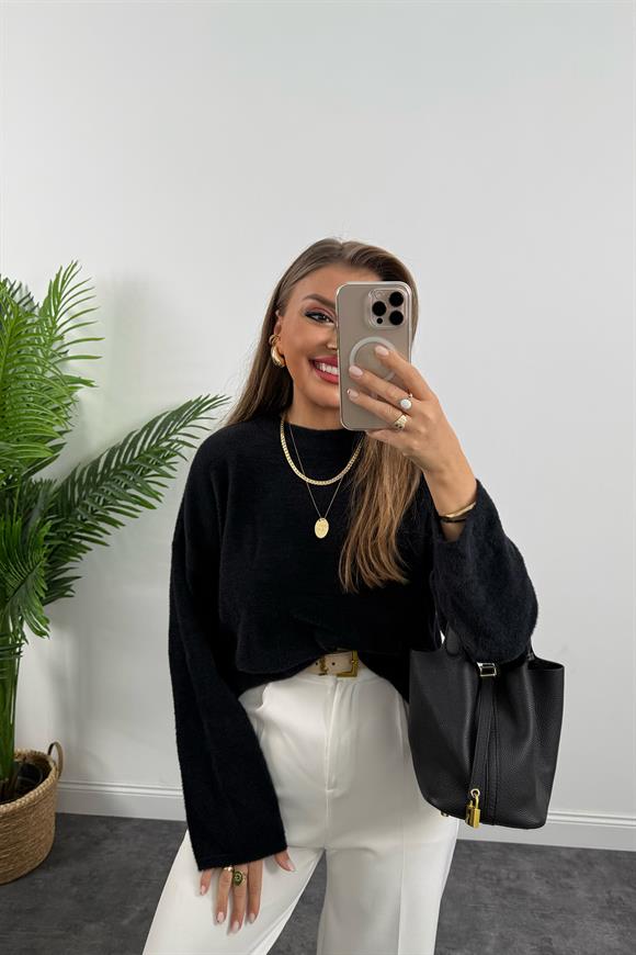 Lüx Kalite Dik Yaka Basic Yumoş Kazak Siyah