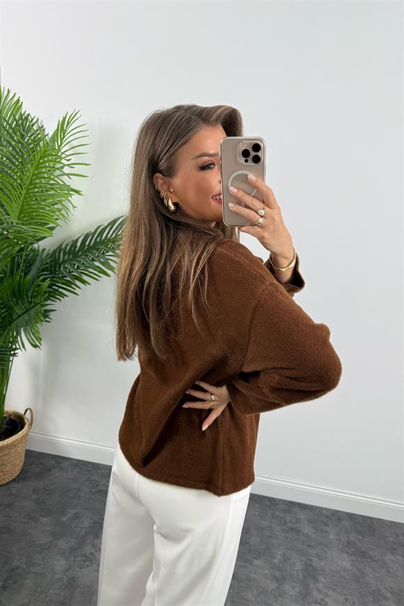 Lüx Kalite Dik Yaka Basic Yumoş Kazak Kahverengi