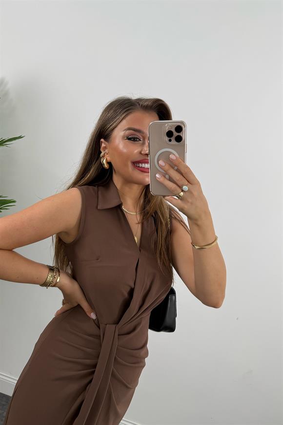 Lüx Kalite Eteği Düğümlü Yakalı Midi Elbise Kahverengi